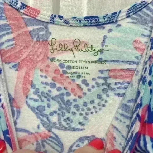Lilly Pulitzer Medium Tabbie Tank in She She Shells Item # 8A - Picture 3 of 6
